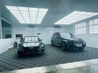 宝马专修 专业汽车贴膜,隐形车衣,车身改色,玻璃贴膜等 宝马专修 专业汽车贴膜,隐形车衣,车身改色,玻璃贴膜等