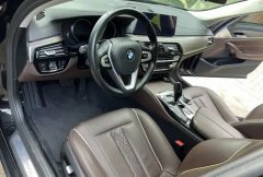 宝马 5系 2018款 改款 530Li 尊享型 豪华套装